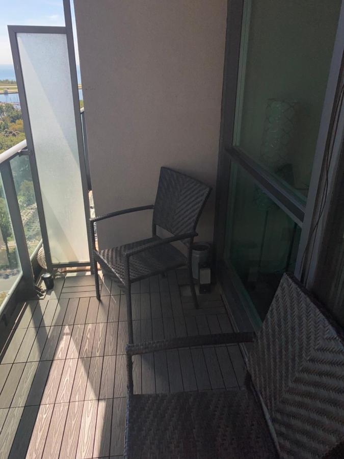Апартаменти Downtown Toronto+Free Parking+Cn Tower View Екстер'єр фото